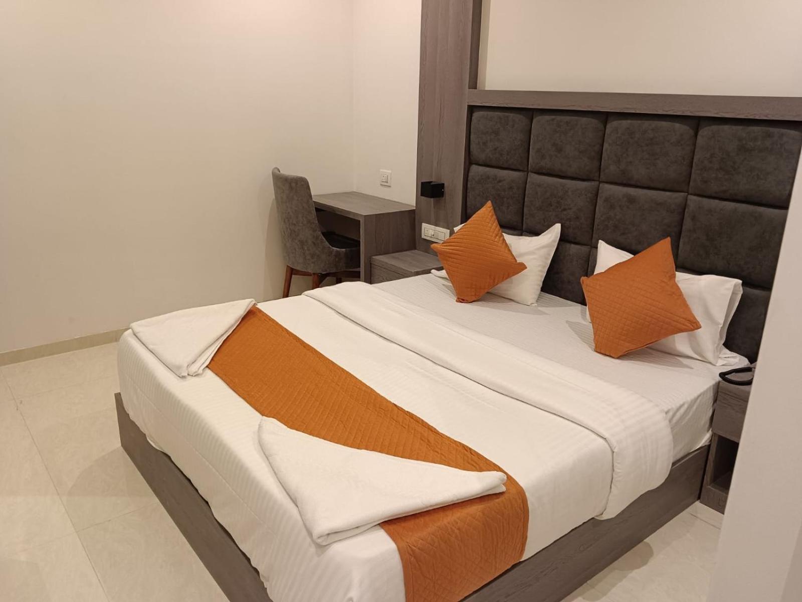 Hotel Metro Inn 뭄바이 외부 사진